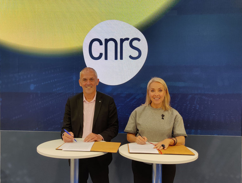 Antoine Petit, PDG du CNRS et Nadia Pellefigue, VP recherche Région Occitanie 