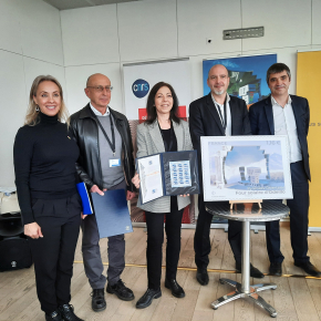 Lancement officiel du timbre à l'effigie du Four solaire d'Odeillo en présence de Nadia Pellefigue, vice-présidente recherche de la région Occitanie ; Alain Luneau, maire de Font-Romeu ; Françoise Bataille, directrice de PROMES ; Stéphane Visseq, délégué territorial La Poste et Jérôme Vitre, délégué régional CNRS Occitanie Est